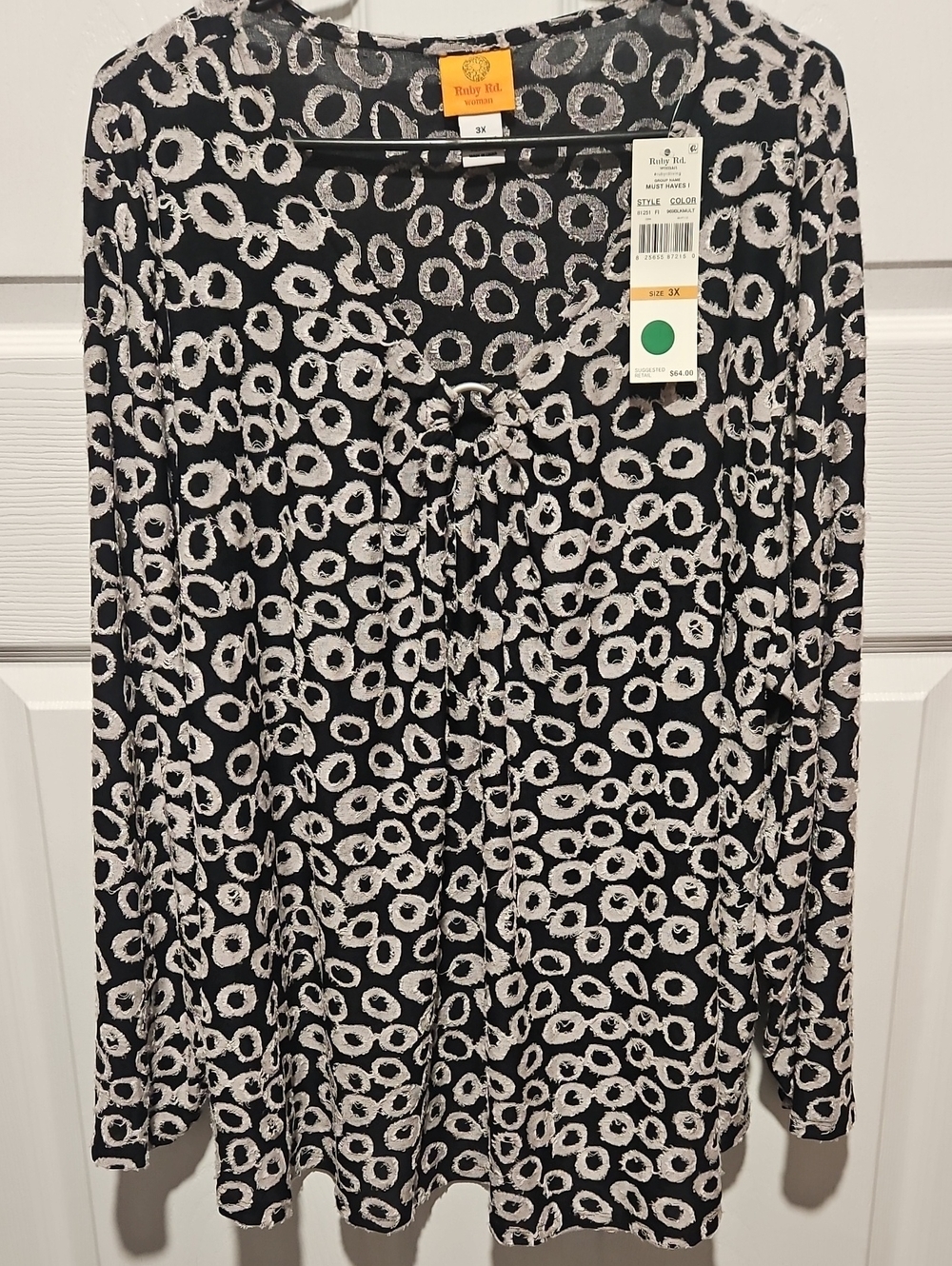 Ruby Rd. Black and White Long Sleeve Blouse